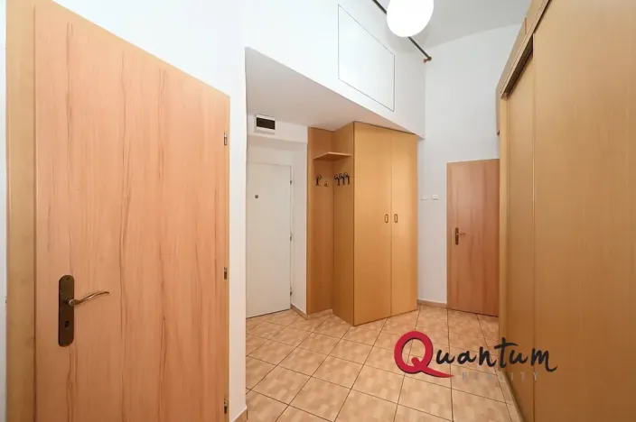 Pronájem bytu 2+1, Praha - Josefov, Žatecká, 82 m2