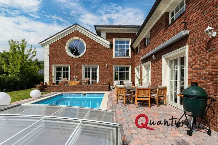 Prodej rodinného domu, Praha - Horní Počernice, Na Myšině, 327 m2