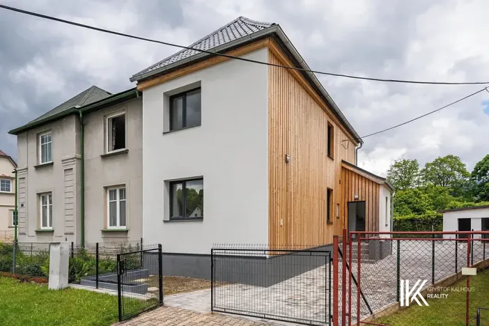 Prodej apartmánu, Mladé Buky, 133 m2