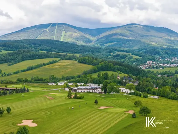 Prodej apartmánu, Mladé Buky, 133 m2