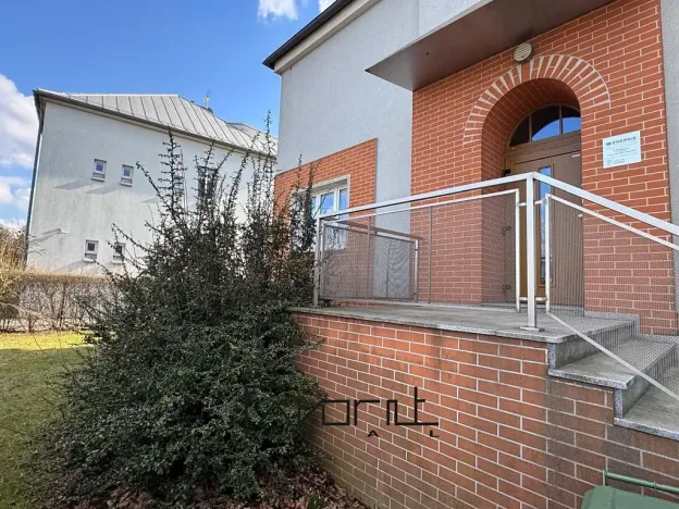 Pronájem komerční nemovitosti, Ostrava, Závodní, 184 m2