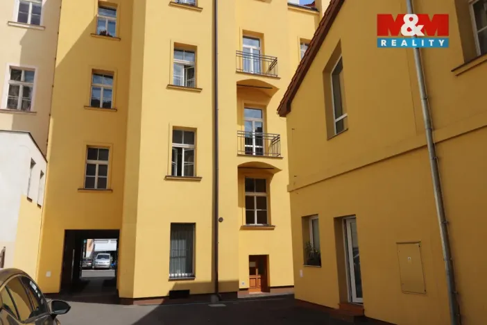 Pronájem obchodního prostoru, Praha - Nusle, Táborská, 81 m2