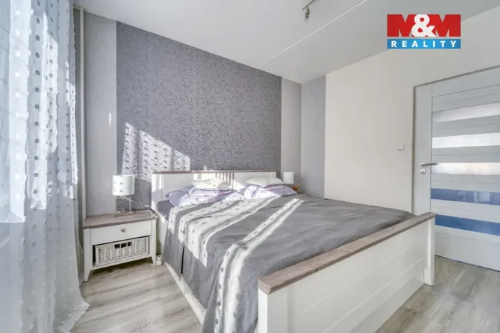 Prodej bytu 4+1, Plzeň - Severní Předměstí, Strážnická, 83 m2