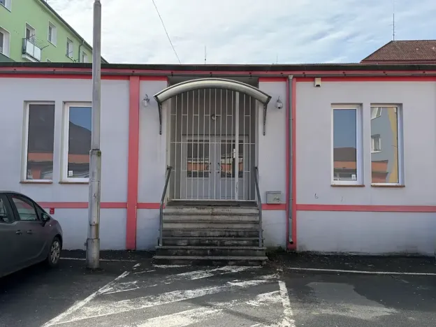 Prodej obchodního prostoru, Sokolov, Sokolovská, 840 m2