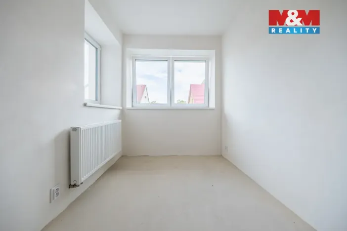 Prodej bytu 4+1, Praha - Ruzyně, Duchcovská, 80 m2