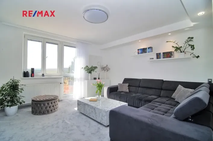 Prodej bytu 3+1, Křenov, 63 m2