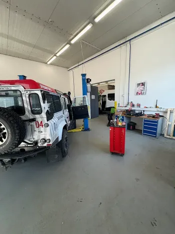 Pronájem obchodního prostoru, Praha - Horní Počernice, Náchodská, 634 m2