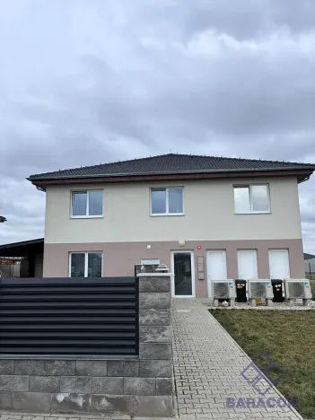 Prodej bytu 3+kk, Polerady, 79 m2