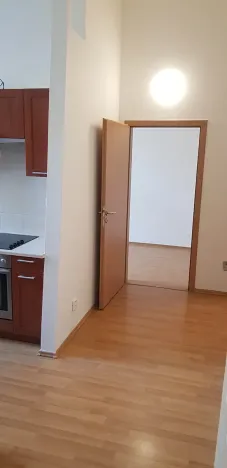 Pronájem bytu 2+1, Brno, Jana Uhra, 55 m2