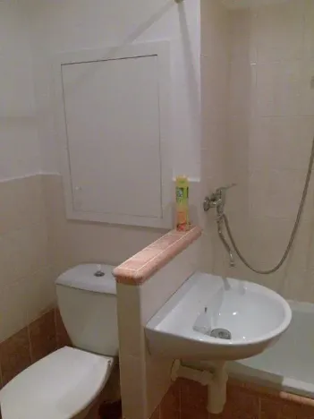 Pronájem bytu 1+kk, Pardubice, Valčíkova, 30 m2