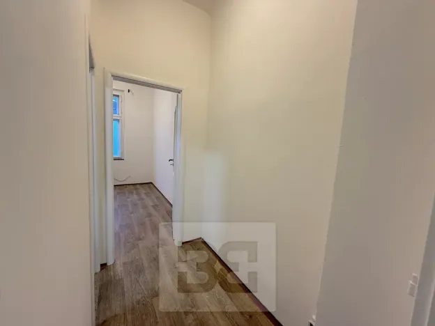 Pronájem bytu 2+1, Praha - Žižkov, Hartigova, 38 m2