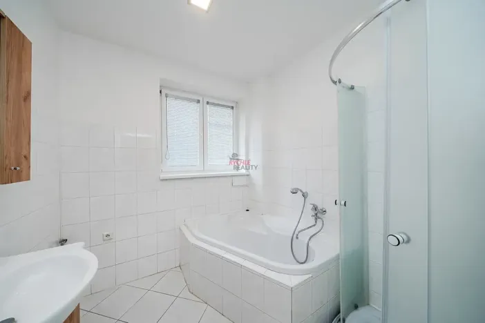 Pronájem bytu 3+kk, Ostrava, Šrobárova, 68 m2