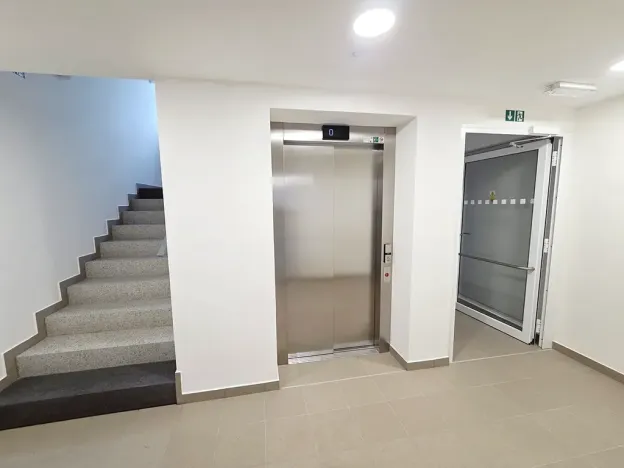 Pronájem bytu 1+kk, Uherské Hradiště, Zahrádky, 36 m2