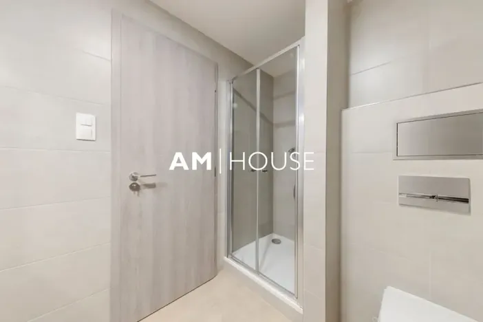 Pronájem bytu 1+kk, Praha - Vysočany, Strnadových, 33 m2