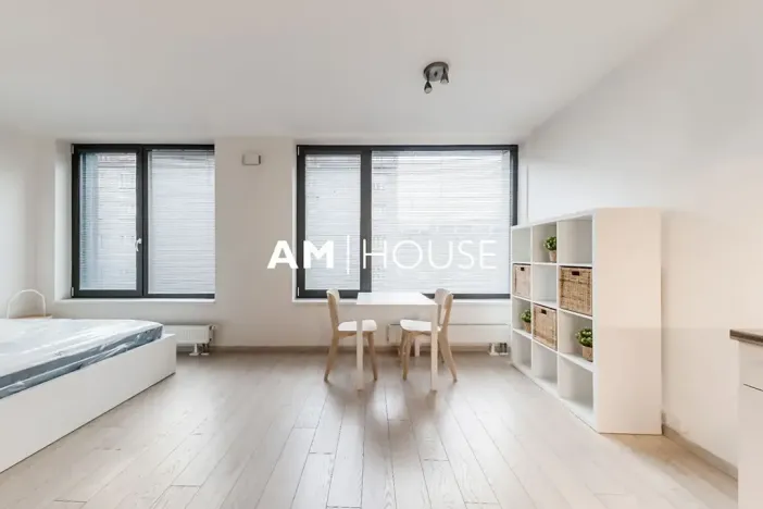 Pronájem bytu 1+kk, Praha - Karlín, Sokolovská, 40 m2