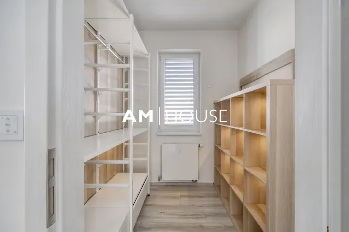 Prodej rodinného domu, Praha - Březiněves, Mikanových, 139 m2