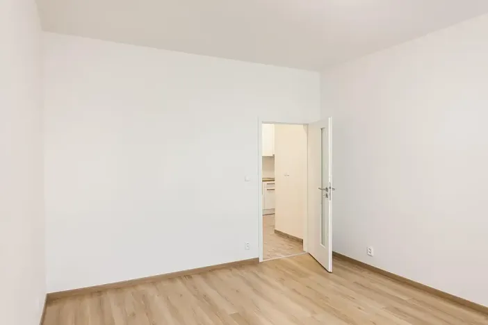 Pronájem bytu 2+1, Praha - Bubeneč, U zeměpisného ústavu, 46 m2