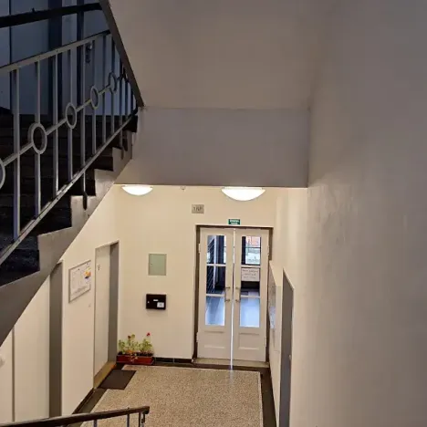 Pronájem bytu 1+1, Praha - Smíchov, Podbělohorská, 45 m2