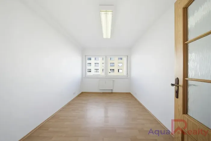 Prodej bytu 4+kk, Karlovy Vary, Okružní, 99 m2