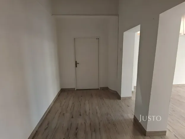 Pronájem obchodního prostoru, Zábřeh, náměstí Osvobození, 40 m2