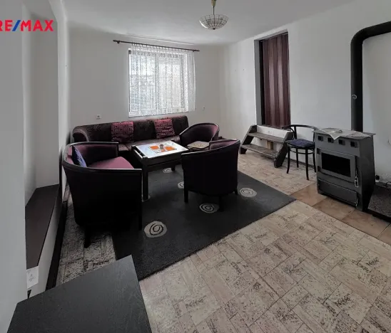 Prodej rodinného domu, Nová Ves nad Popelkou, 140 m2