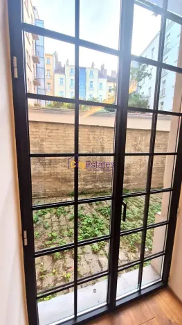 Prodej kanceláře, Praha - Smíchov, Janáčkovo nábřeží, 85 m2