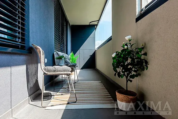 Prodej bytu 1+kk, Praha - Holešovice, Argentinská, 40 m2