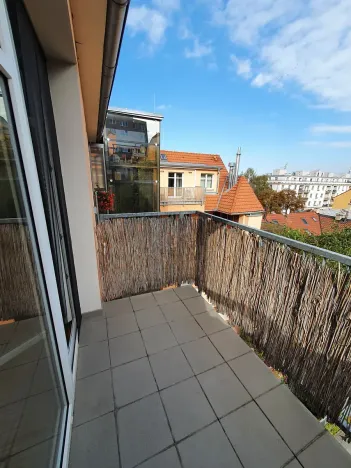 Pronájem bytu 2+kk, Praha - Břevnov, Bělohorská, 49 m2