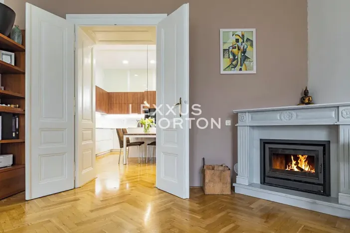 Prodej bytu 3+1, Praha - Nové Město, Soukenická, 99 m2