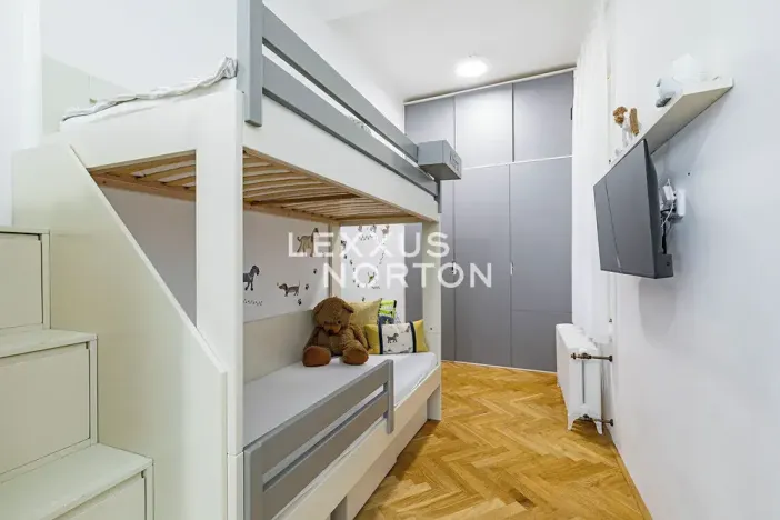 Prodej bytu 3+1, Praha - Nové Město, Soukenická, 99 m2