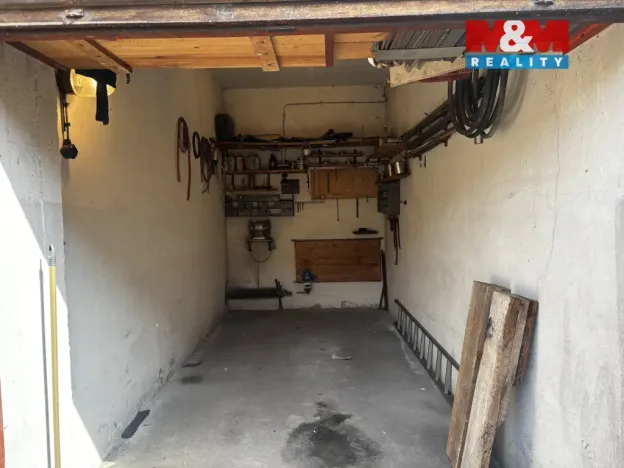 Prodej garáže, Praha - Žižkov, Křivá, 13 m2