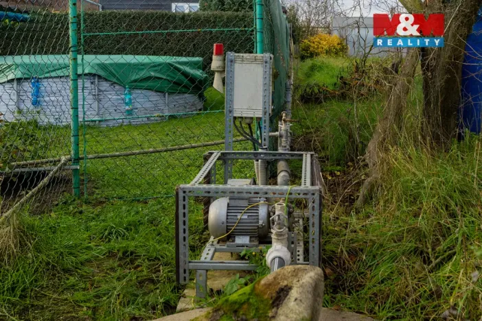 Prodej zahrady, Mělník, 652 m2