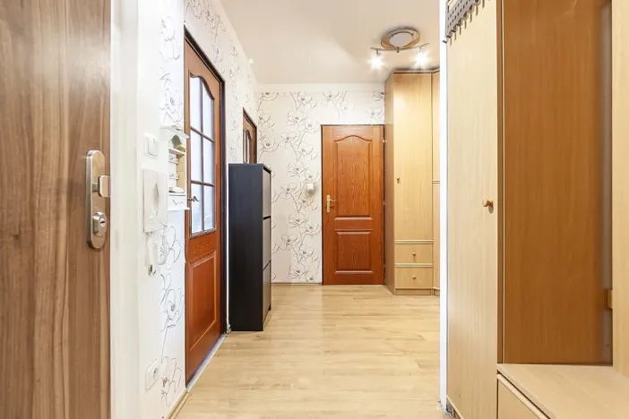 Prodej bytu 3+1, Praha - Petrovice, Jakobiho, 70 m2