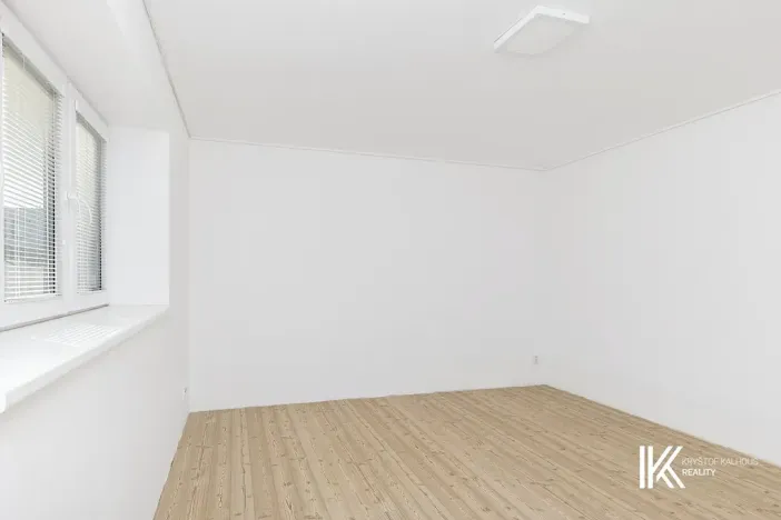 Pronájem kanceláře, Pardubice, Chrudimská, 149 m2