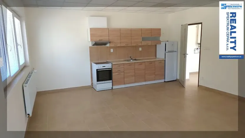 Pronájem bytu 1+kk, Horní Stropnice, 41 m2