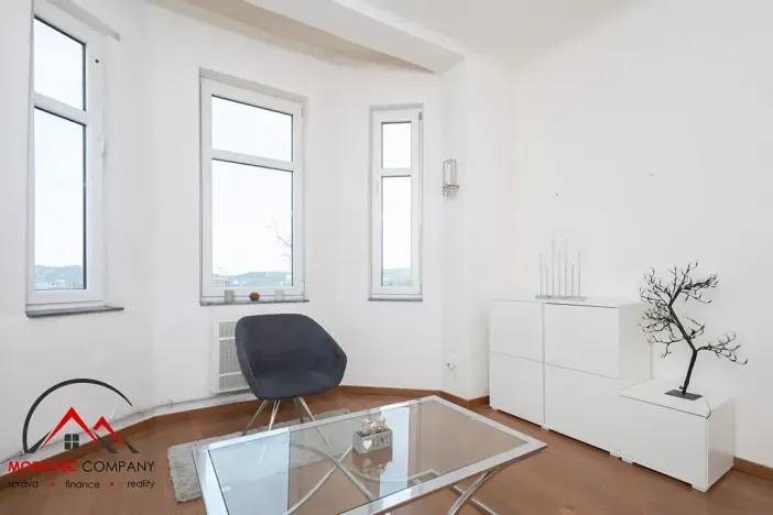 Pronájem bytu 1+1, Ostrava, Mariánskohorská, 41 m2