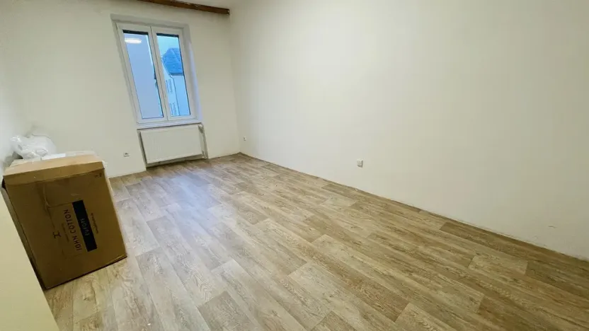 Pronájem bytu 2+kk, Jihlava, Palackého, 70 m2