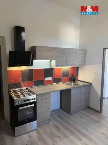 Pronájem bytu 2+1, Děčín, Lázeňská, 50 m2