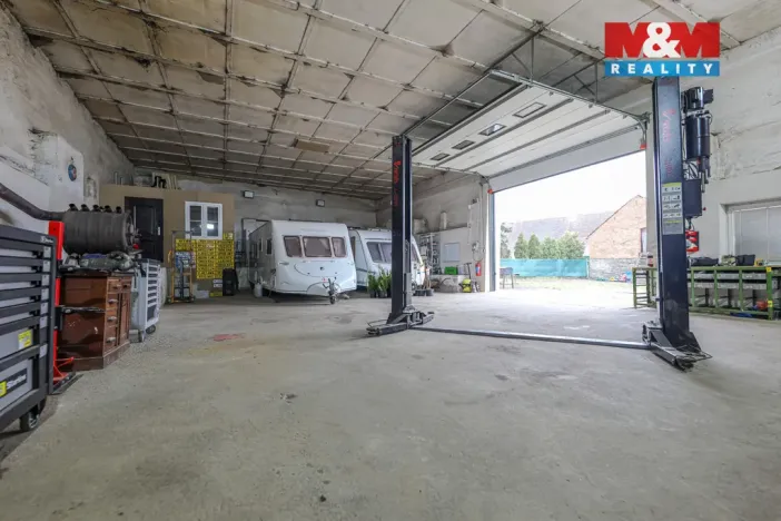 Prodej garáže, Křelovice - Pakoslav, 482 m2