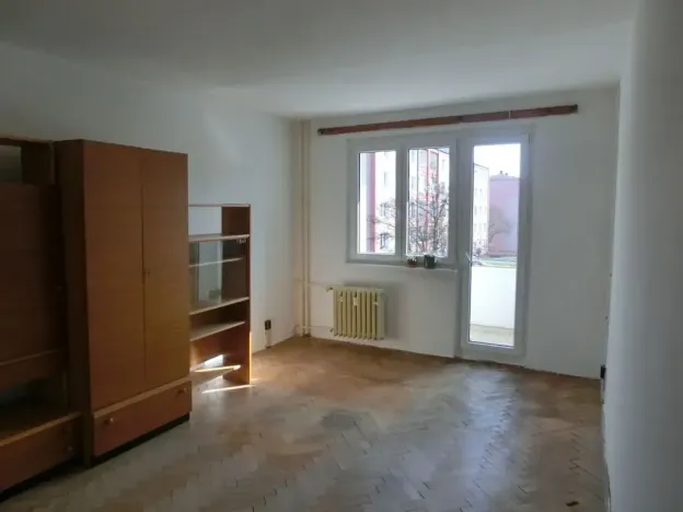 Prodej bytu 3+1, Ostrov, Severní, 69 m2