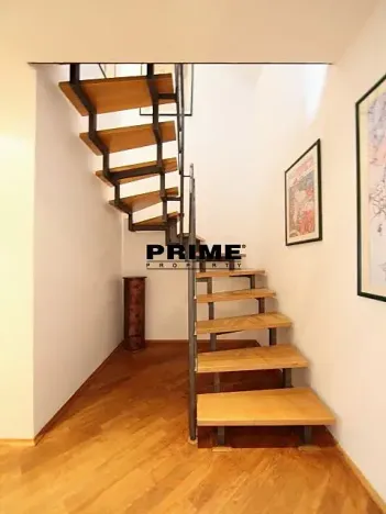 Pronájem bytu 3+kk, Praha - Nové Město, Odborů, 96 m2