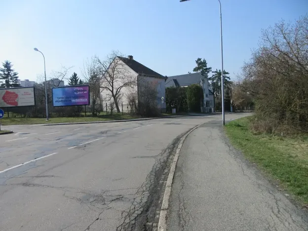 Prodej pole, Brno, Rakovecká, 2070 m2