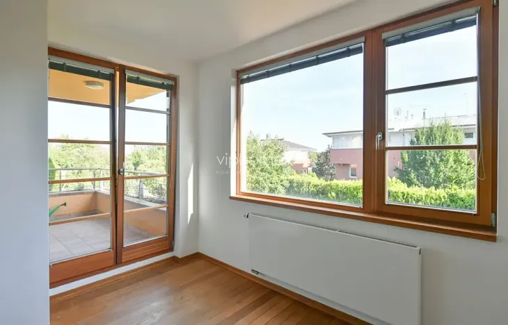 Pronájem vily, Praha - Jinonice, U dětského hřiště, 350 m2