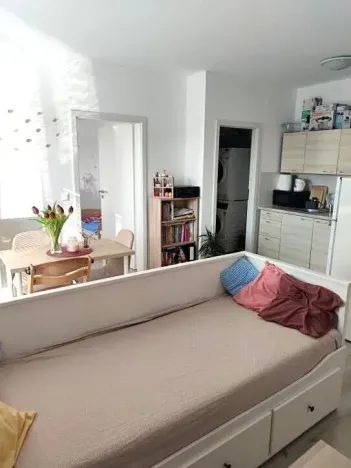 Pronájem bytu 2+kk, Kladno, Generála Selnera, 41 m2