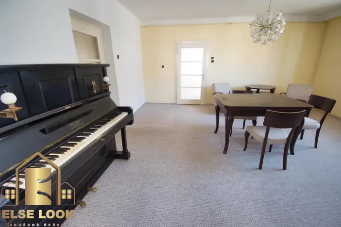 Prodej rodinného domu, Nové Město nad Metují, Zborovská, 356 m2