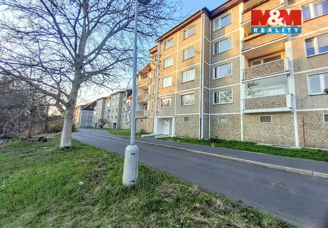 Pronájem bytu 1+1, Sokolov, Slovenská, 41 m2