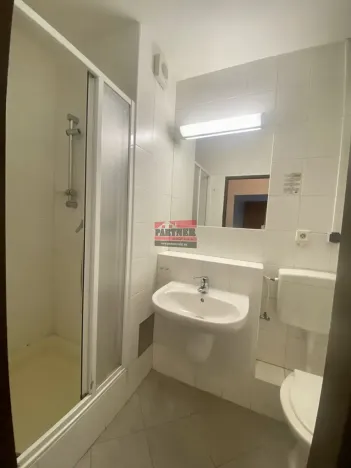 Pronájem bytu 2+kk, Lštění, Míru, 40 m2