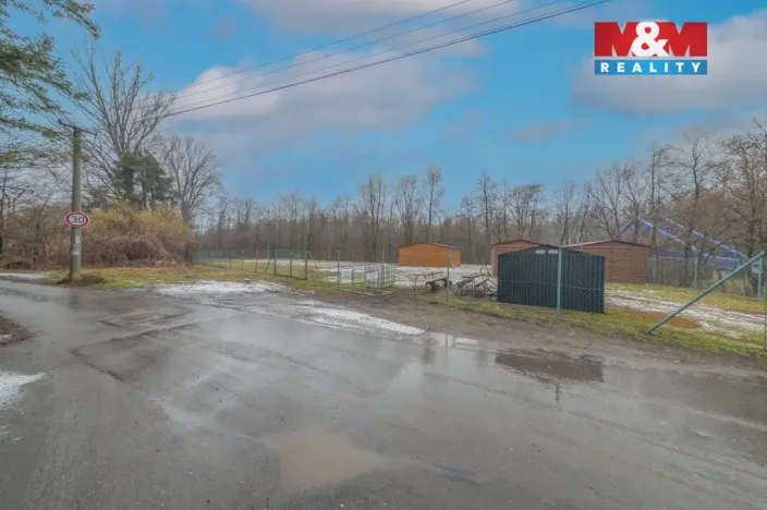 Pronájem pozemku, Frýdek-Místek - Skalice, 800 m2