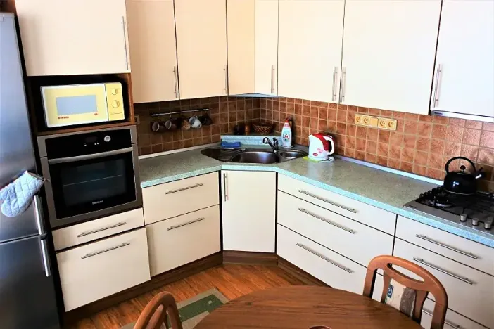 Prodej bytu 3+1, Pardubice, Karla IV., 76 m2