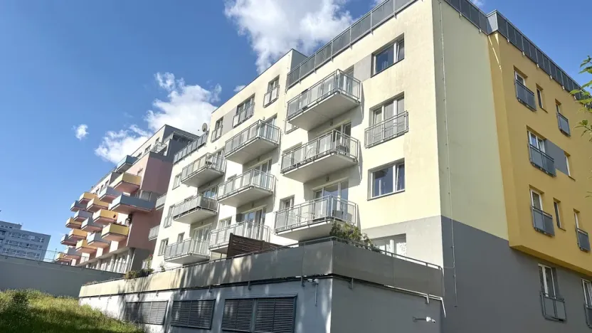 Pronájem bytu 2+kk, Jihlava, Vrchlického, 61 m2